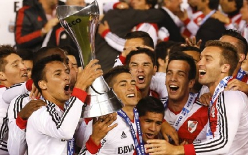 Huấn luyện viên và chiến lược