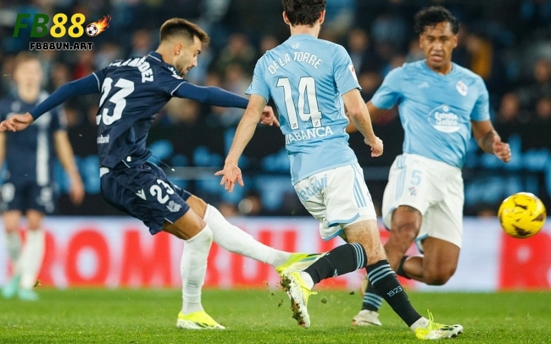 Real Sociedad - Celta Vigo: Đại diện xứ Basque ra quân